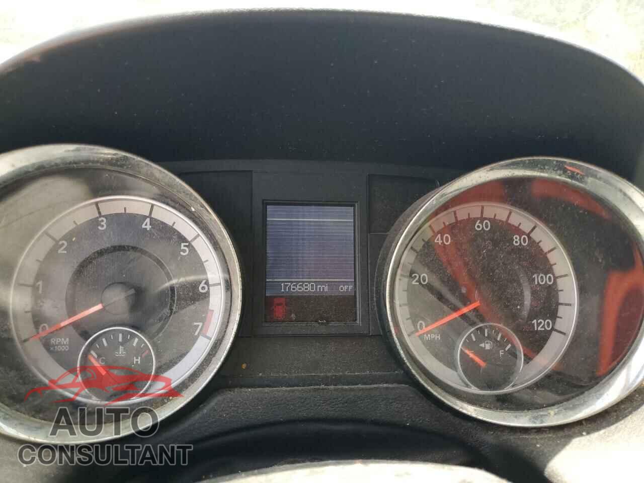 DODGE CARAVAN 2013 - 2C4RDGCG1DR717967