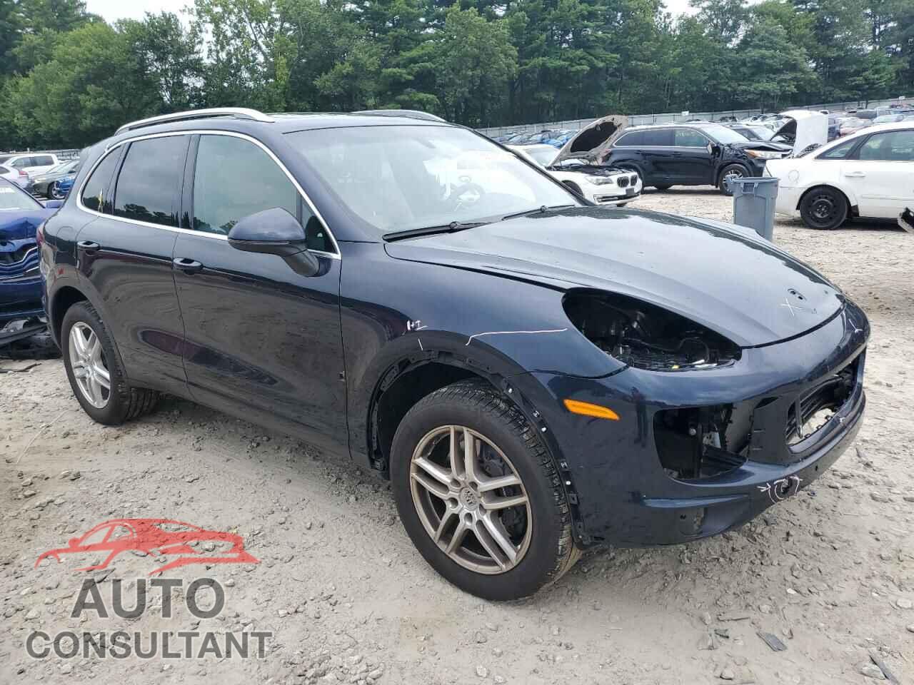 PORSCHE CAYENNE 2017 - WP1AA2A25HKA90872