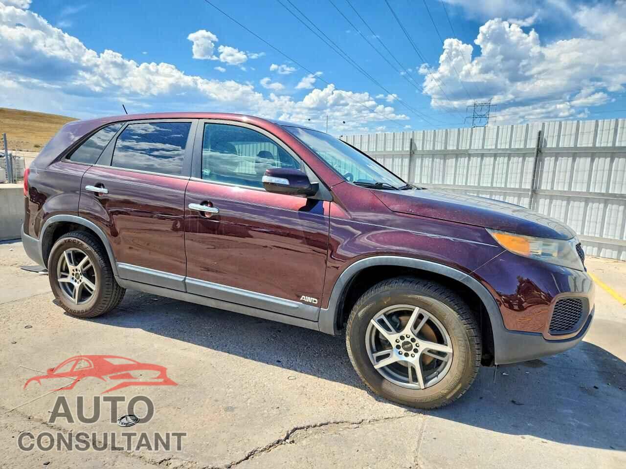 KIA SORENTO 2011 - 5XYKTCA19BG054614