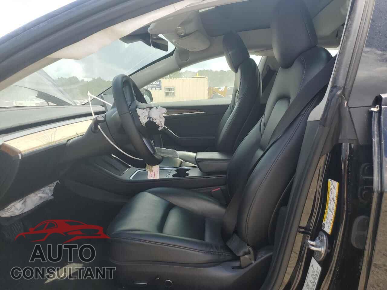 TESLA MODEL 3 2022 - 5YJ3E1EA8NF190063