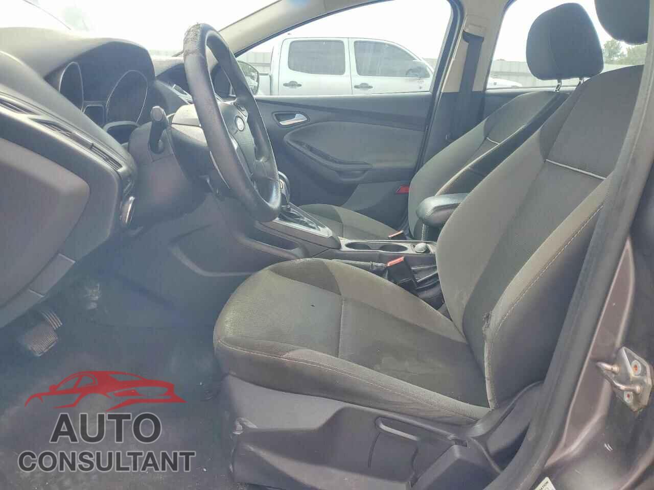 FORD FOCUS 2014 - 1FADP3F23EL457985