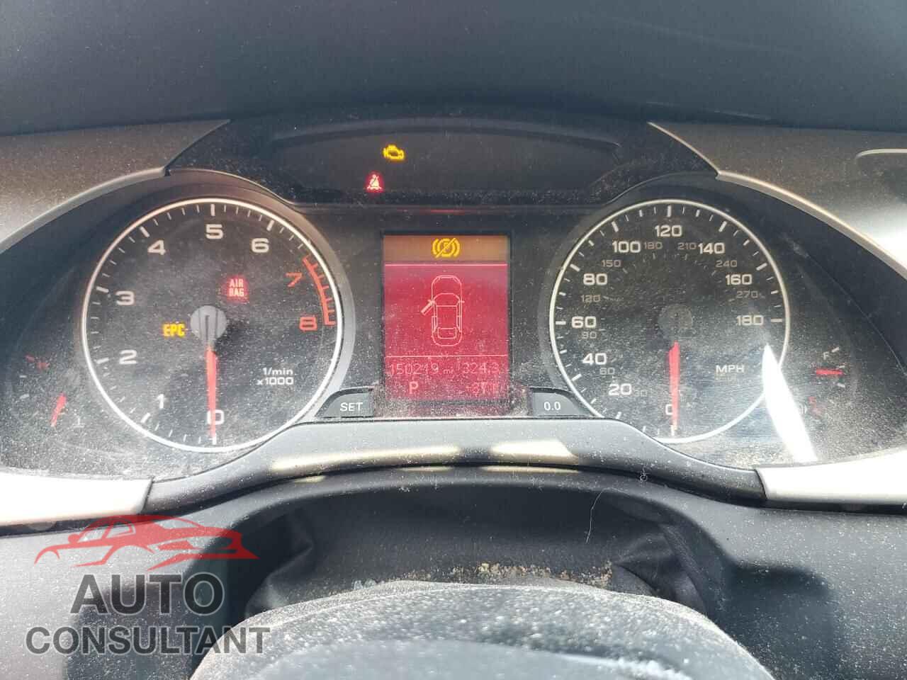 AUDI A4 2012 - WAUBFAFL3CN006832