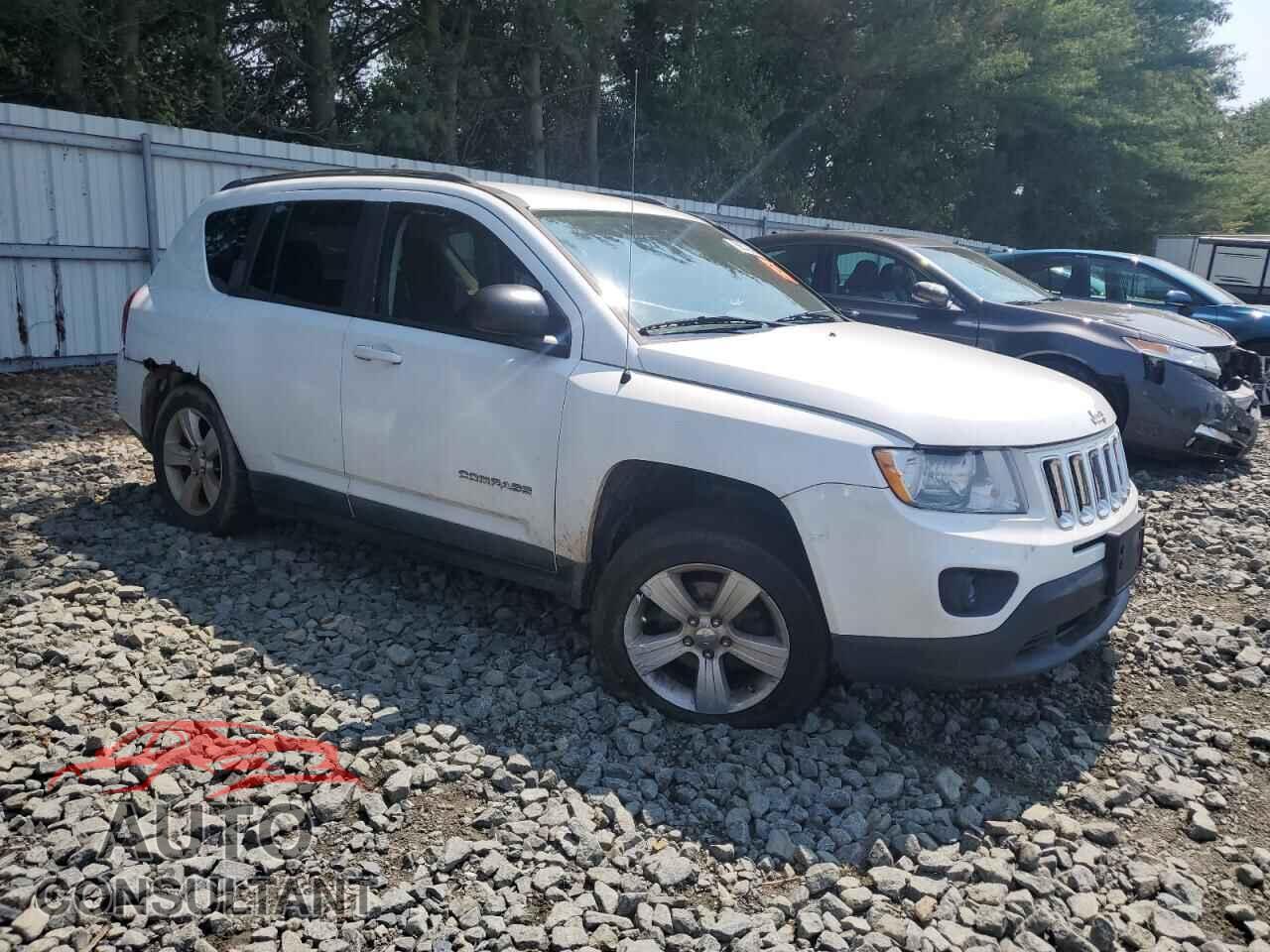 JEEP COMPASS 2011 - 1J4NF1FB8BD281988