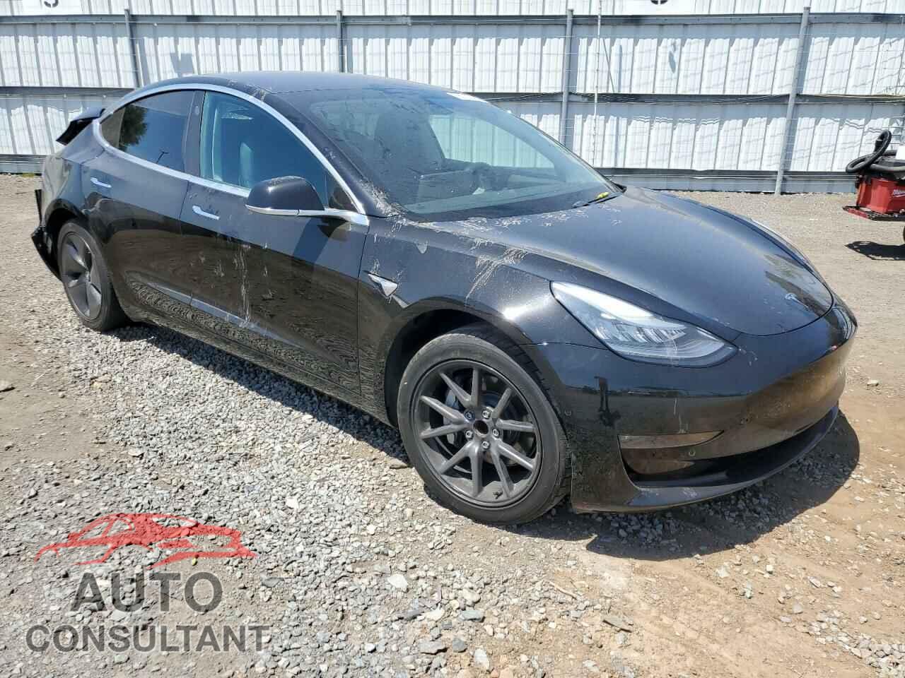 TESLA MODEL 3 2018 - 5YJ3E1EA5JF171965