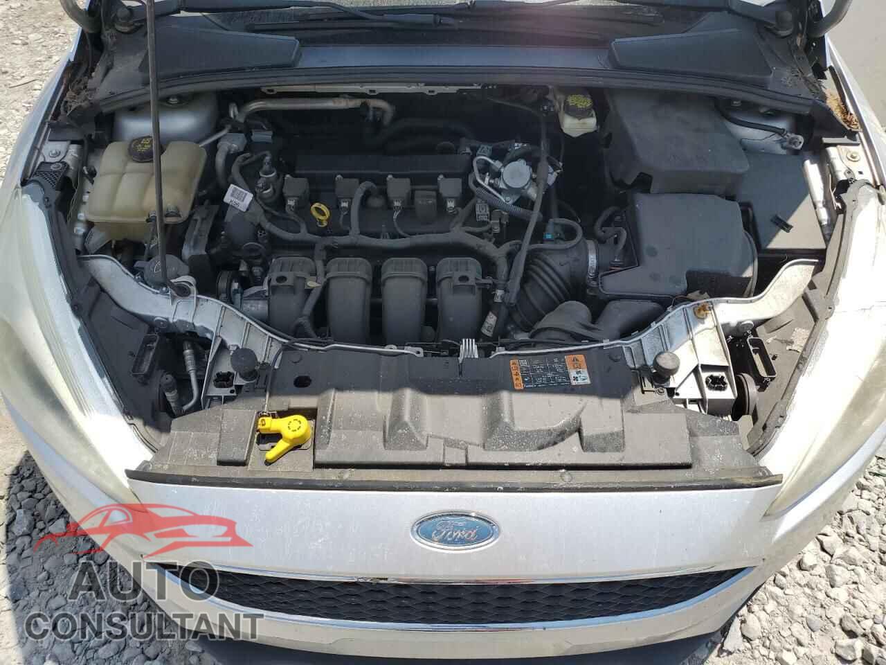 FORD FOCUS 2017 - 1FADP3E23HL201626