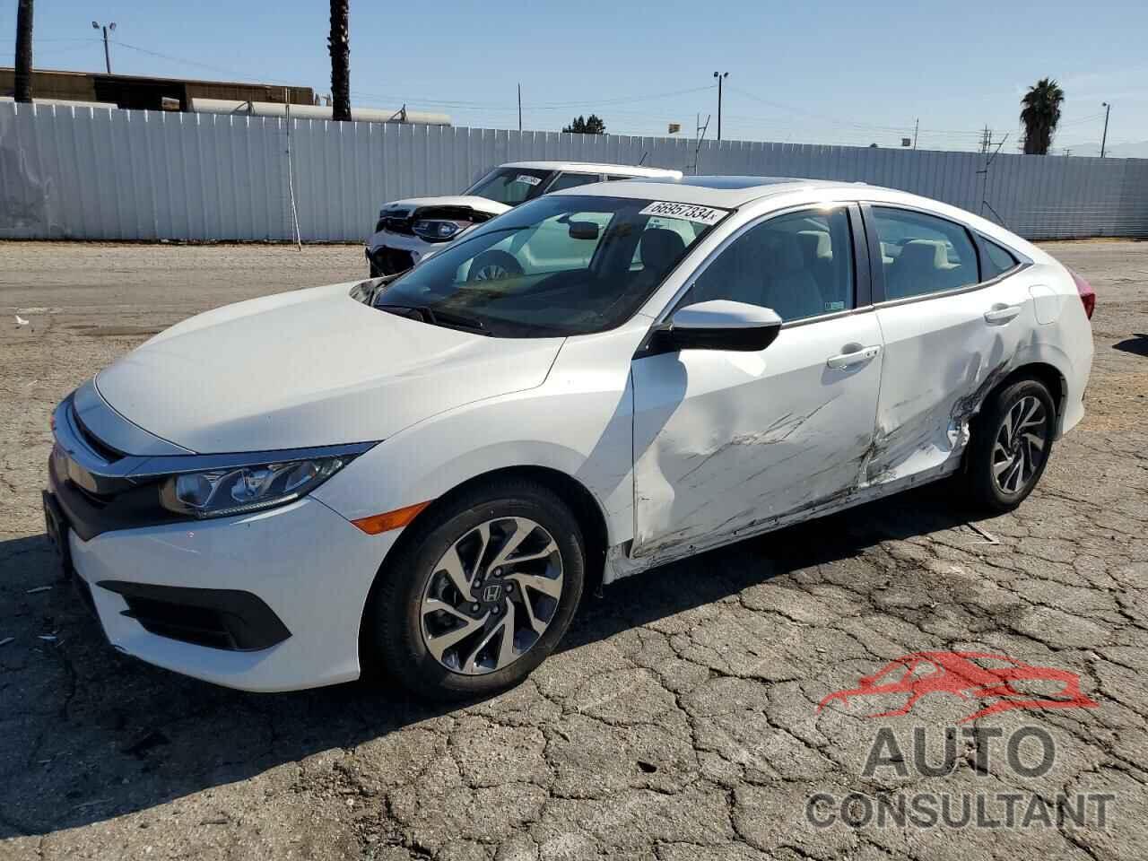 HONDA CIVIC 2018 - 19XFC2F76JE207261