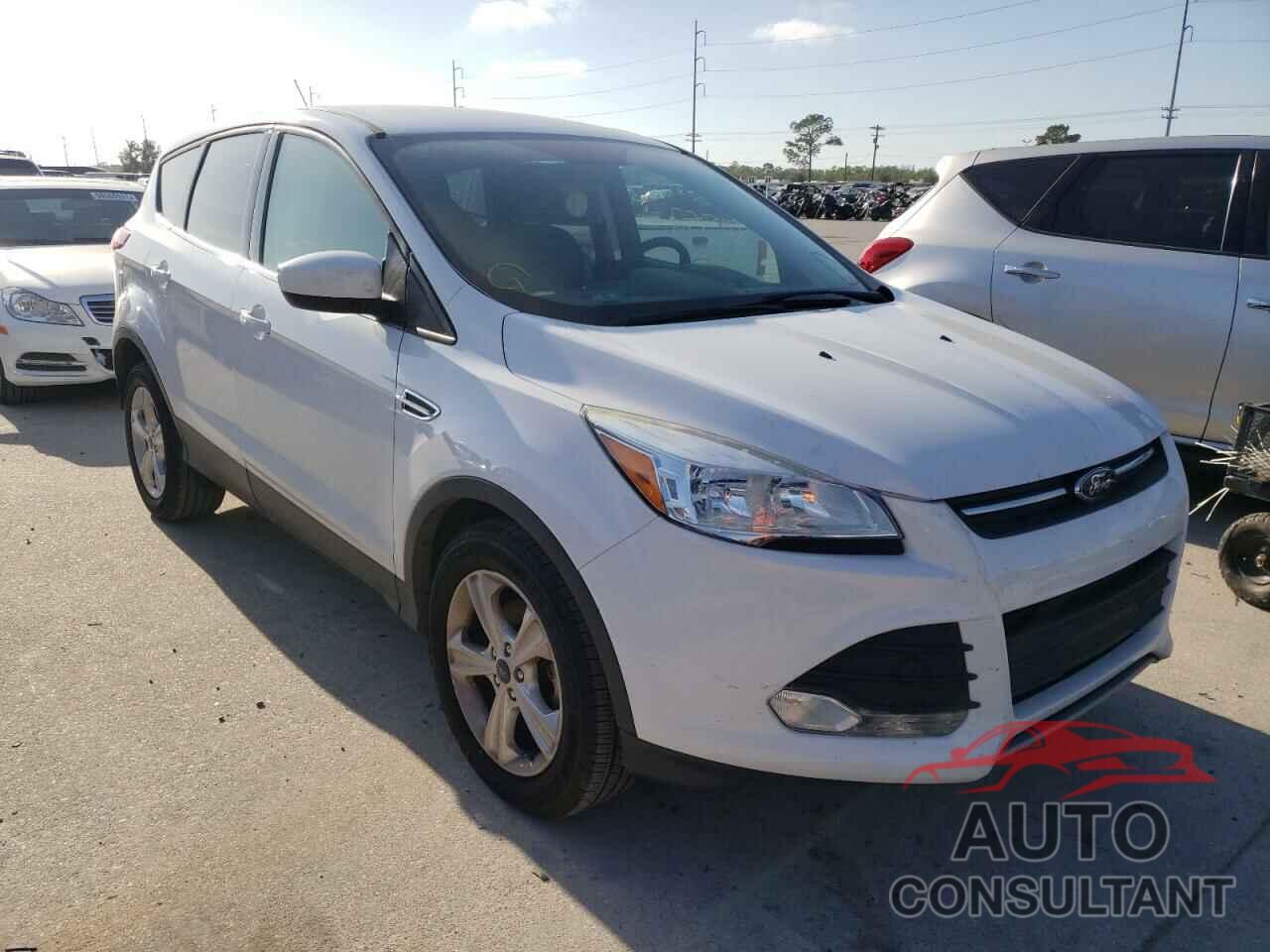 FORD ESCAPE 2016 - 1FMCU0G7XGUB52497
