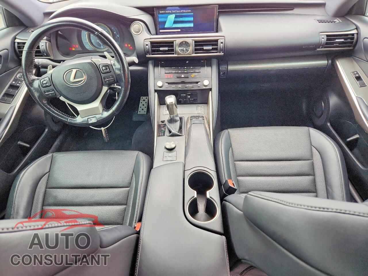 LEXUS IS 2017 - JTHCE1D25H5013033