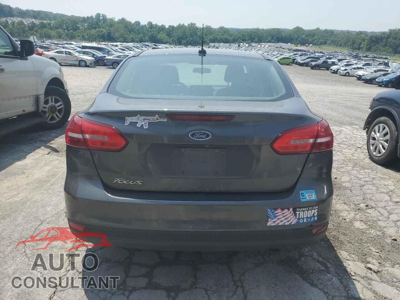 FORD FOCUS 2016 - 1FADP3E26GL386043