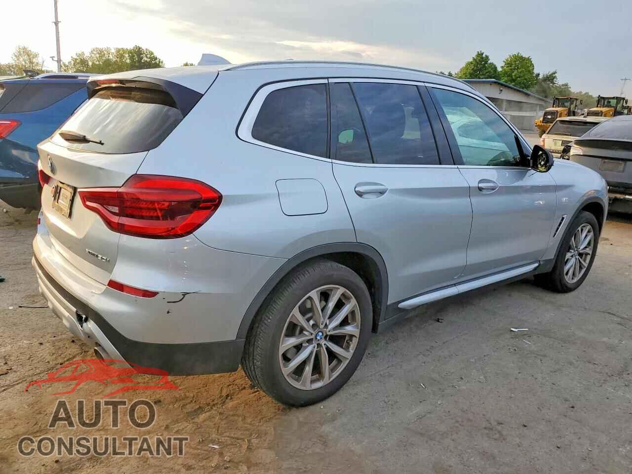 BMW X3 2019 - 5UXTR9C50KLR10231