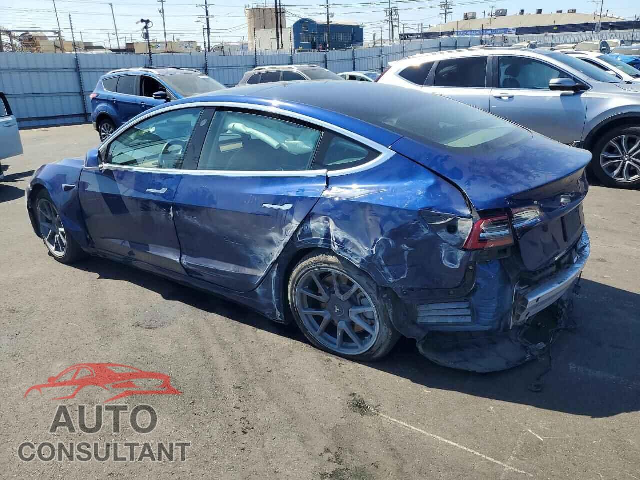 TESLA MODEL 3 2019 - 5YJ3E1EAXKF317309
