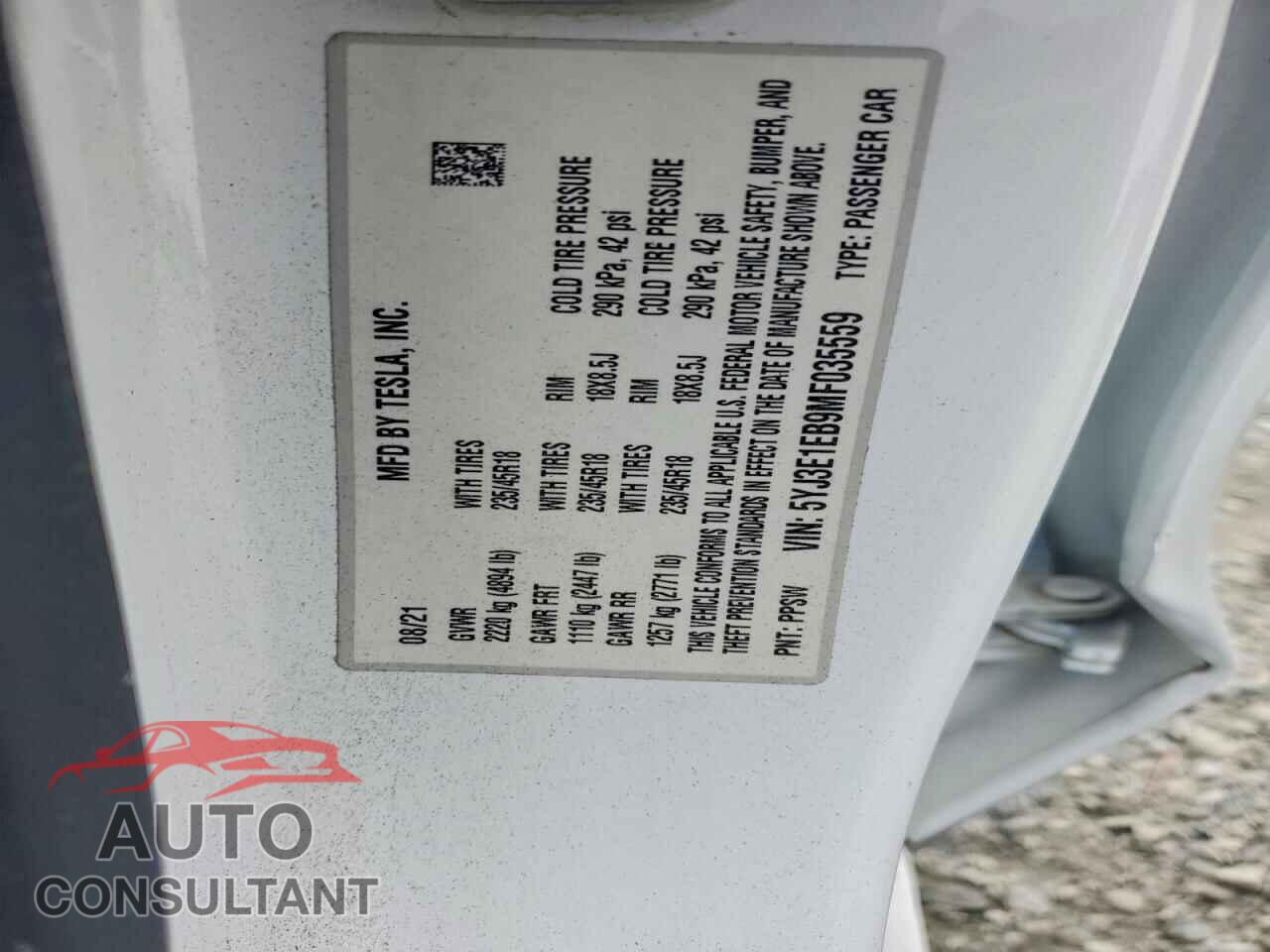 TESLA MODEL 3 2021 - 5YJ3E1EB9MF035559
