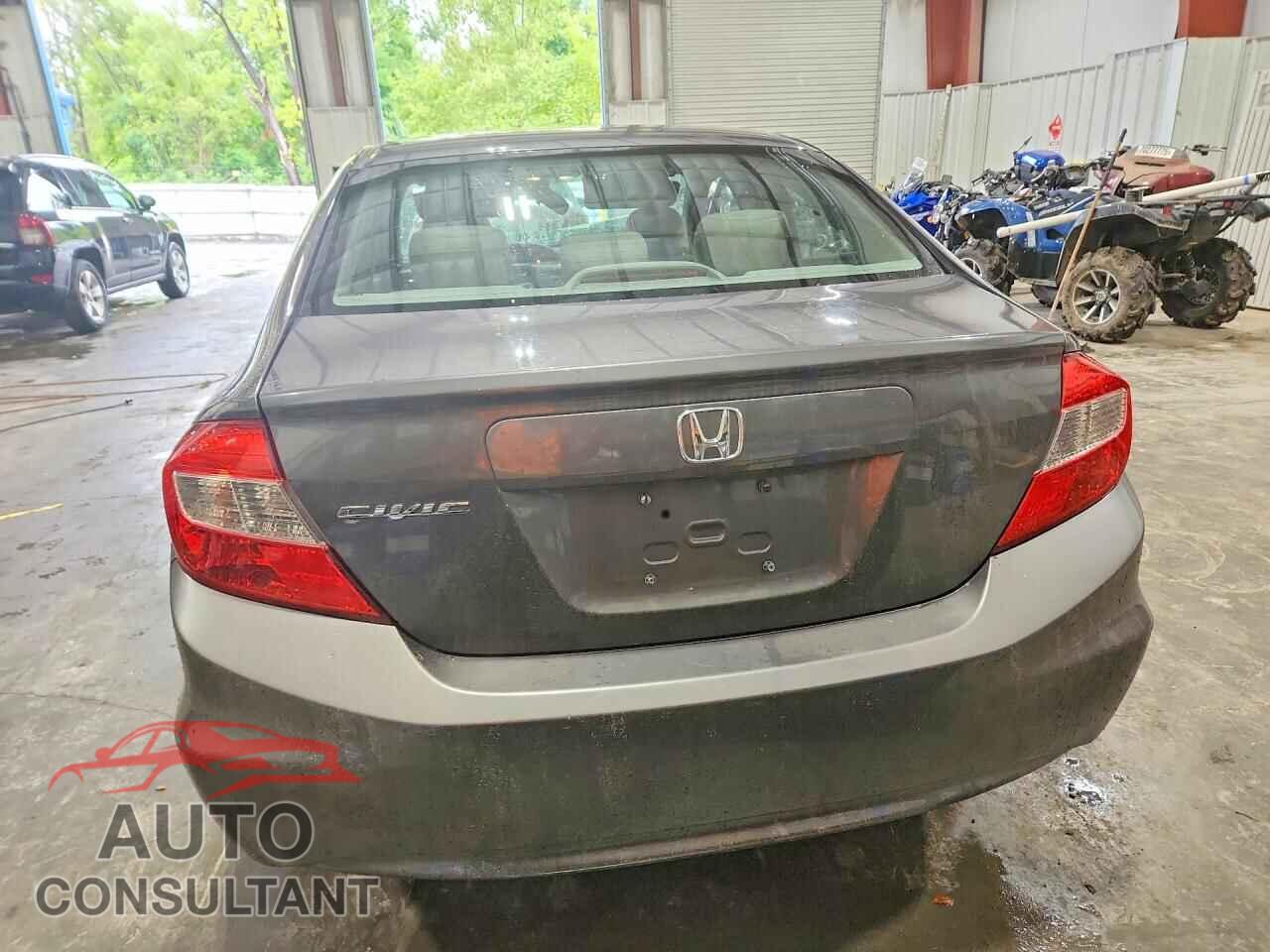 HONDA CIVIC 2012 - 2HGFB2F93CH521804