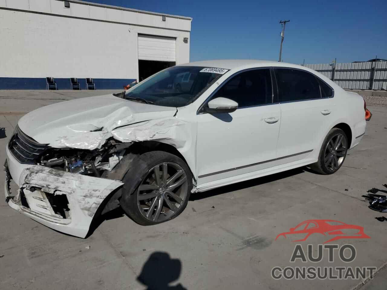 VOLKSWAGEN PASSAT 2016 - 1VWAS7A38GC068973