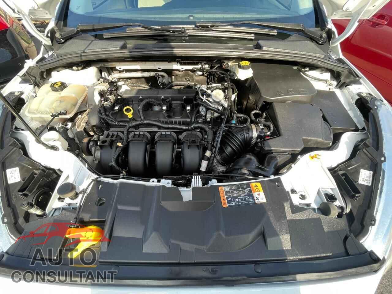 FORD FOCUS 2017 - 1FADP3F25HL276679