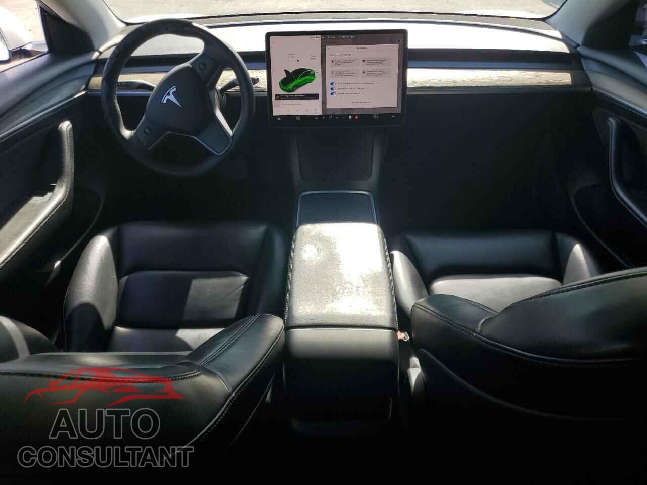 TESLA MODEL 3 2021 - 5YJ3E1EA7MF093452