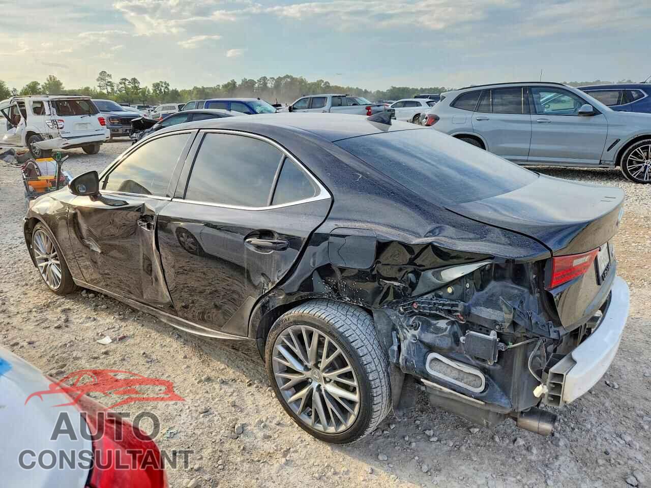 LEXUS IS 2015 - JTHBF1D29F5079025