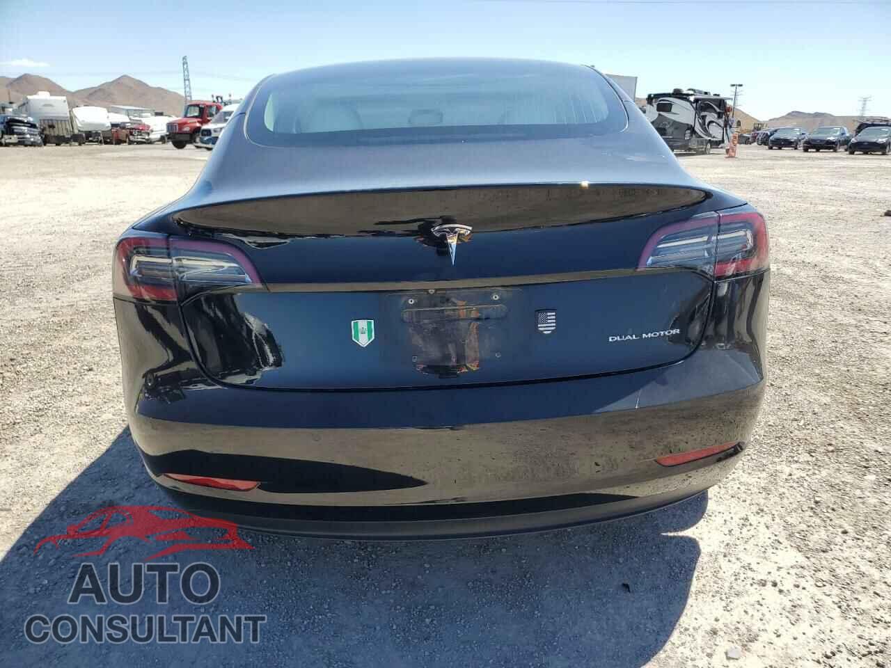 TESLA MODEL 3 2018 - 5YJ3E1EB3JF100336