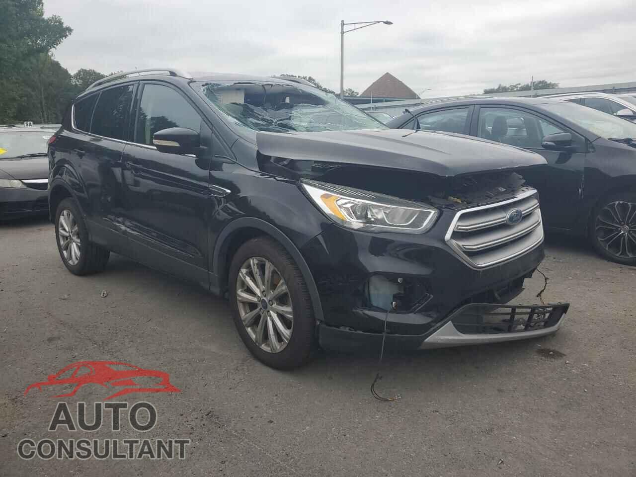 FORD ESCAPE 2017 - 1FMCU0JD2HUE45908
