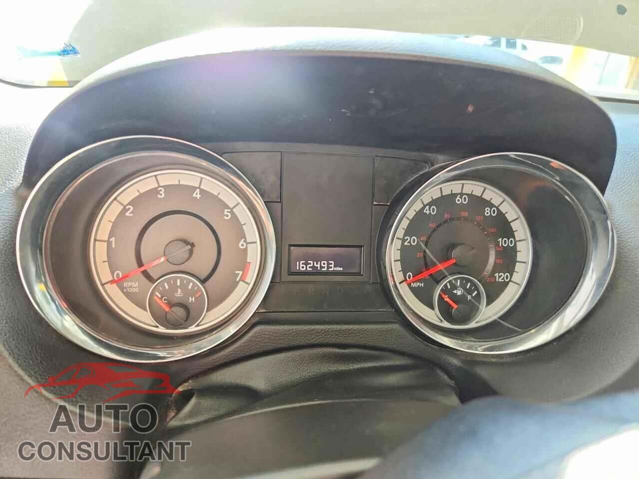 DODGE CARAVAN 2013 - 2C4RDGBG0DR623452