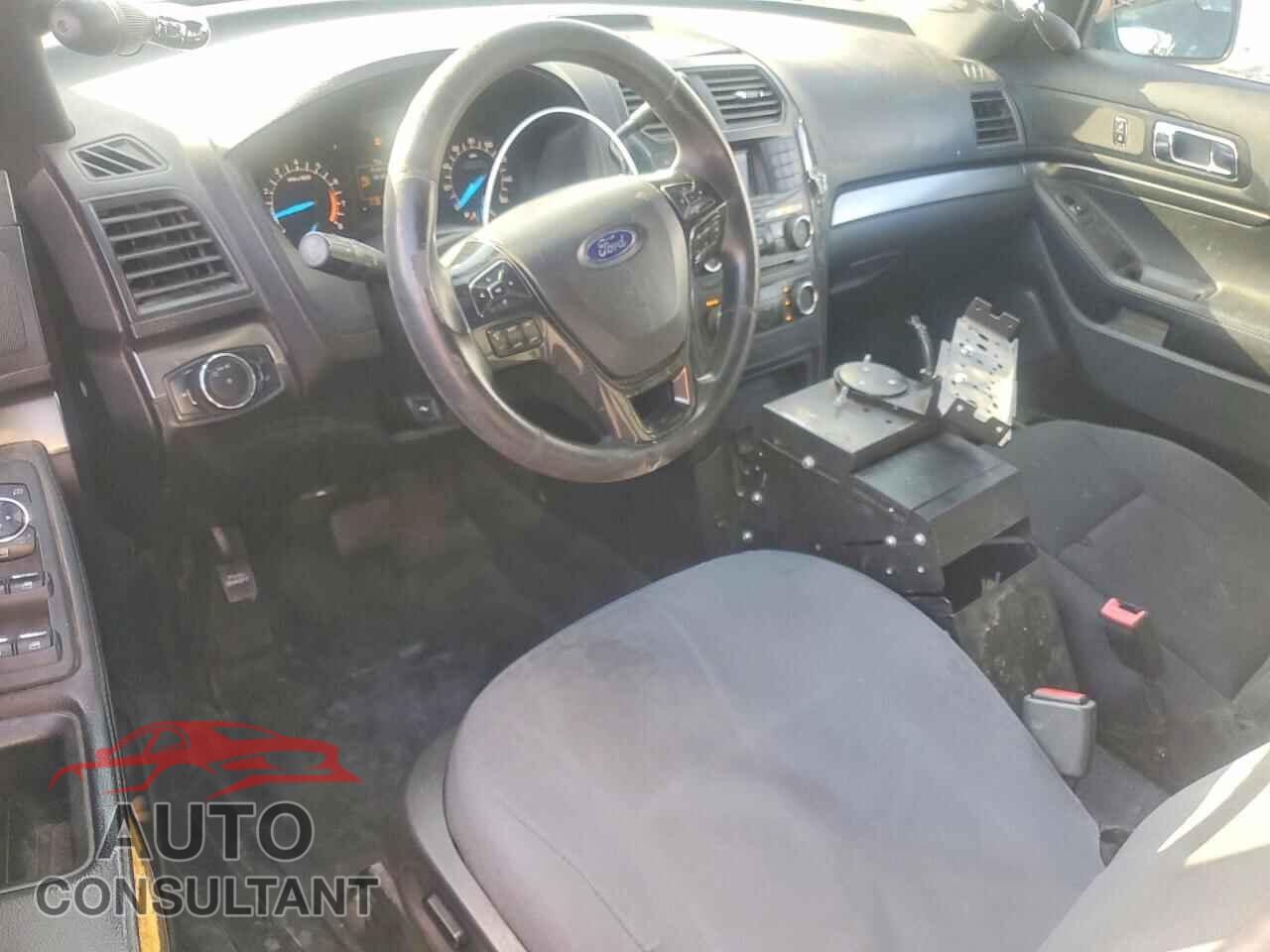 FORD EXPLORER 2017 - 1FM5K8AR2HGD93008