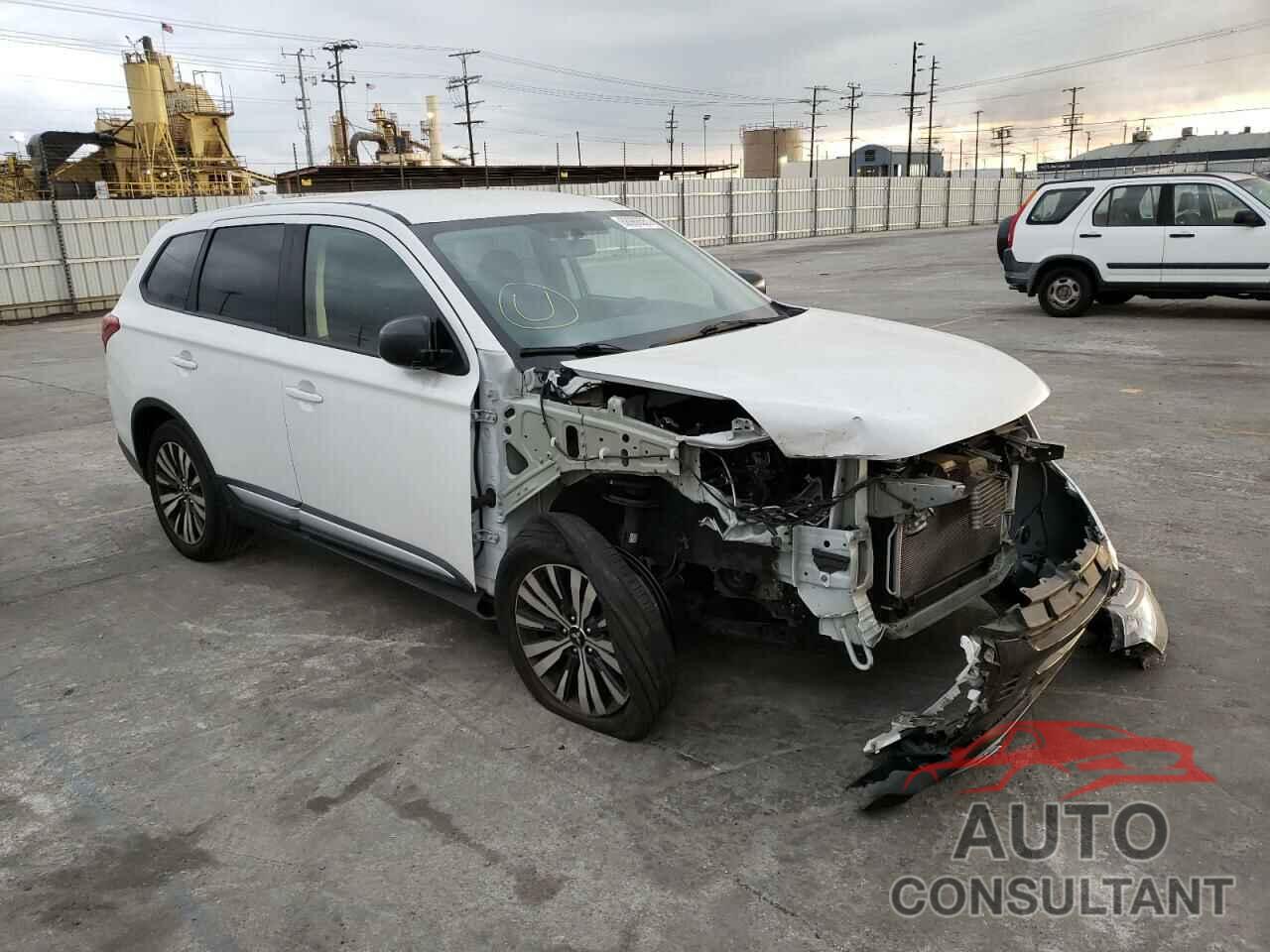 MITSUBISHI OUTLANDER 2019 - JA4AD2A32KZ007991