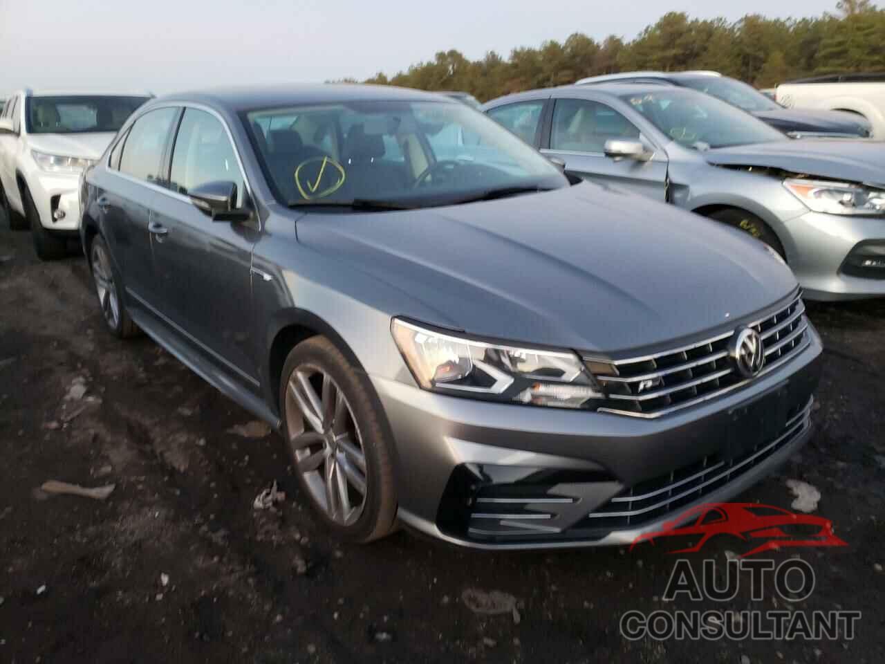 VOLKSWAGEN PASSAT 2017 - 1VWDT7A30HC037051