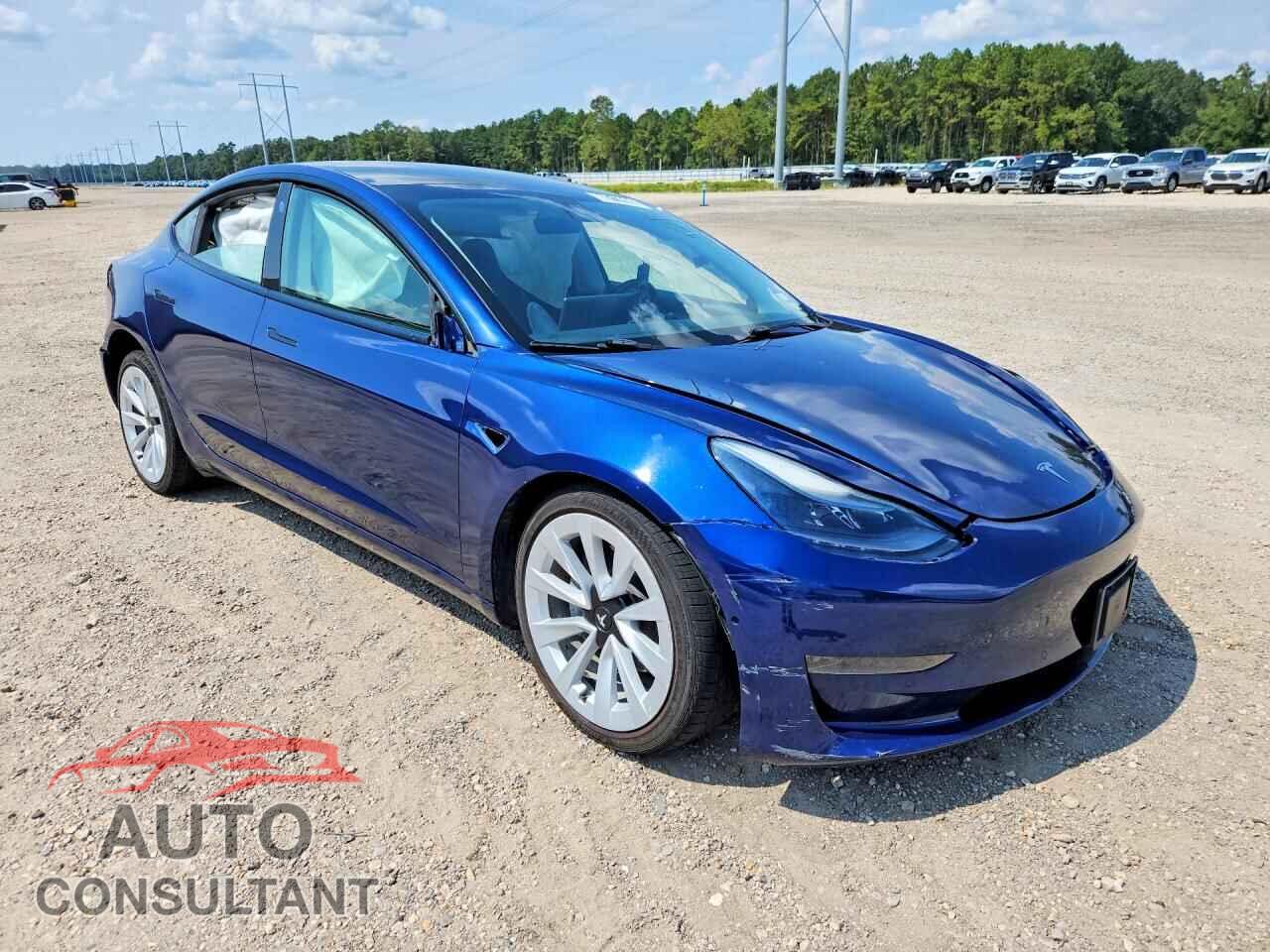 TESLA MODEL 3 2022 - 5YJ3E1EA6NF285561