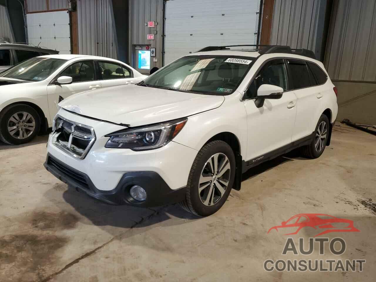 SUBARU OUTBACK 2018 - 4S4BSENC3J3268586