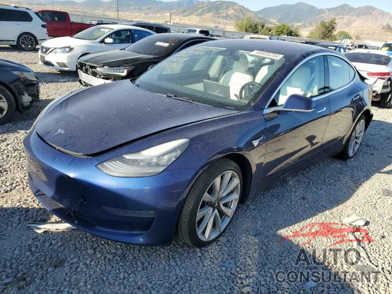 TESLA MODEL 3 2018 - 5YJ3E1EB4JF101009