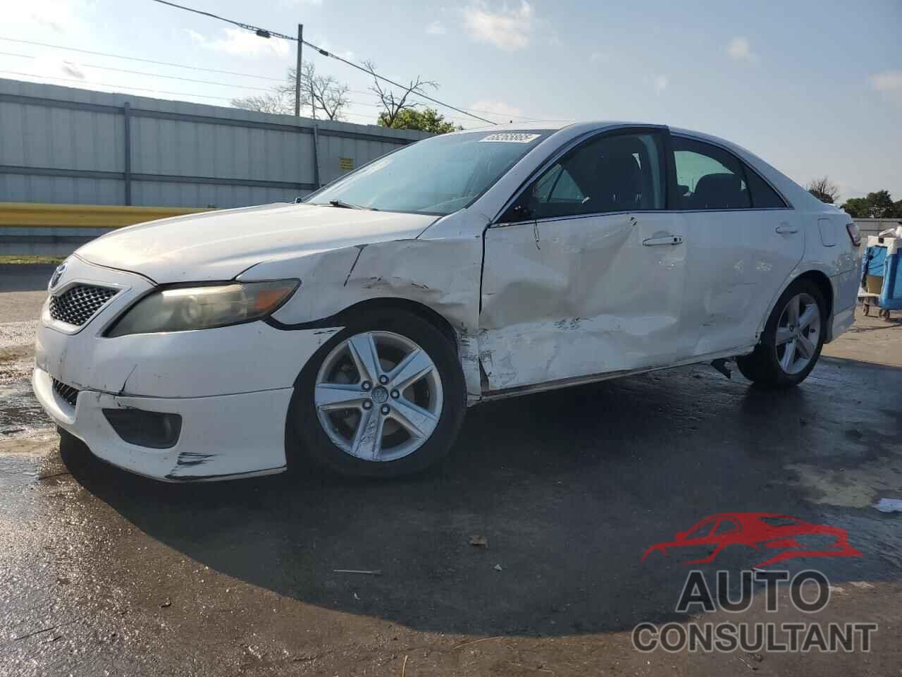 TOYOTA CAMRY 2011 - 4T1BK3EK1BU611581