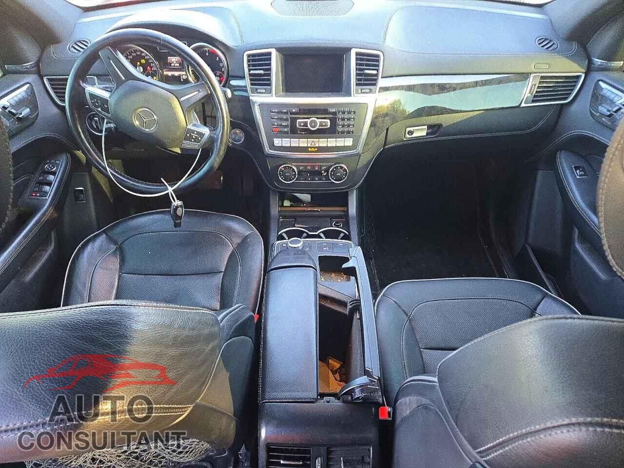 MERCEDES-BENZ M-CLASS 2013 - 4JGDA2EB3DA202413