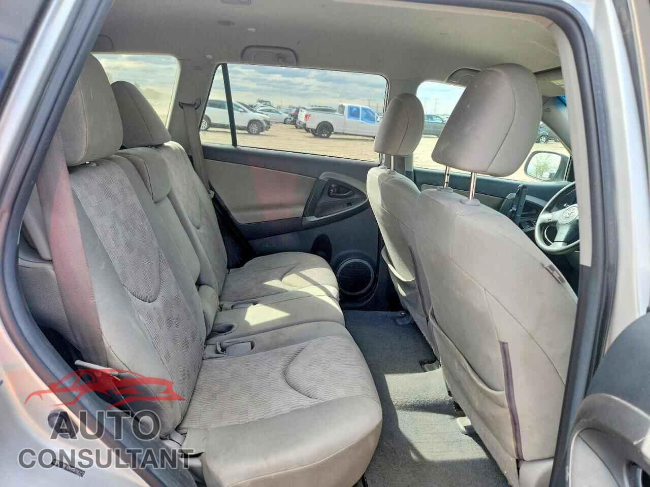 TOYOTA RAV4 2012 - 2T3BF4DV2CW196172