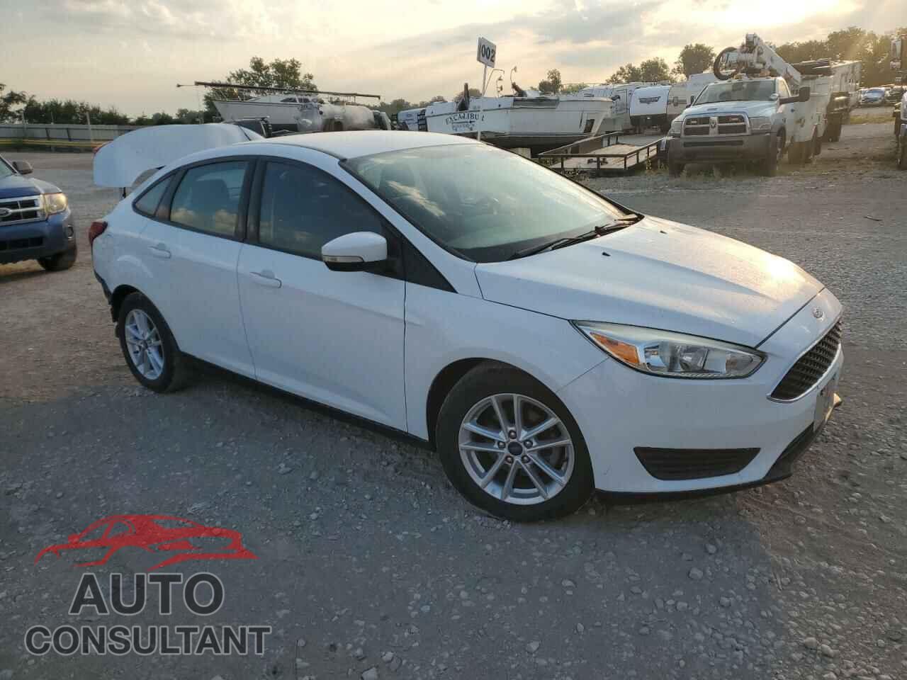 FORD FOCUS 2016 - 1FADP3F2XGL341220