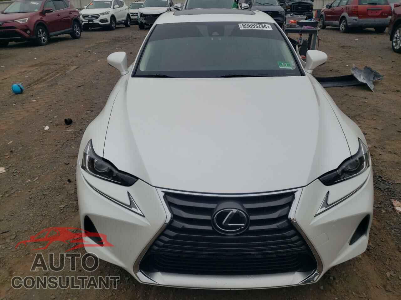 LEXUS IS 2017 - JTHCM1D26H5025887