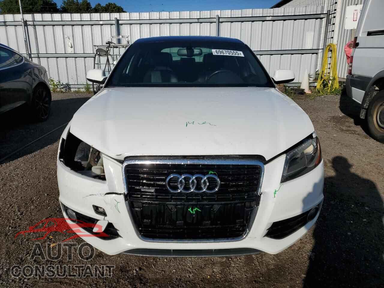 AUDI A3 2012 - WAUMFCFM6CA097387