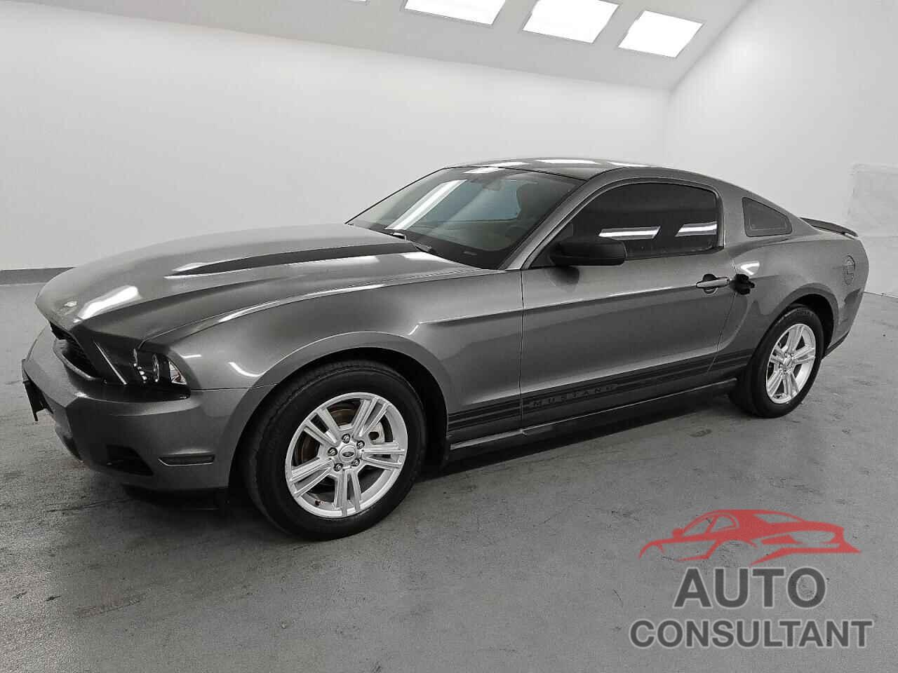 FORD ALL Models 2010 - 1ZVBP8AN9A5152213