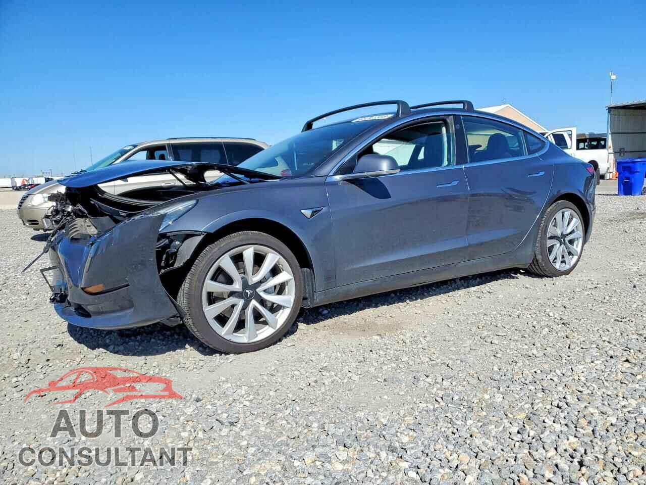 TESLA MODEL 3 2018 - 5YJ3E1EB7JF091009