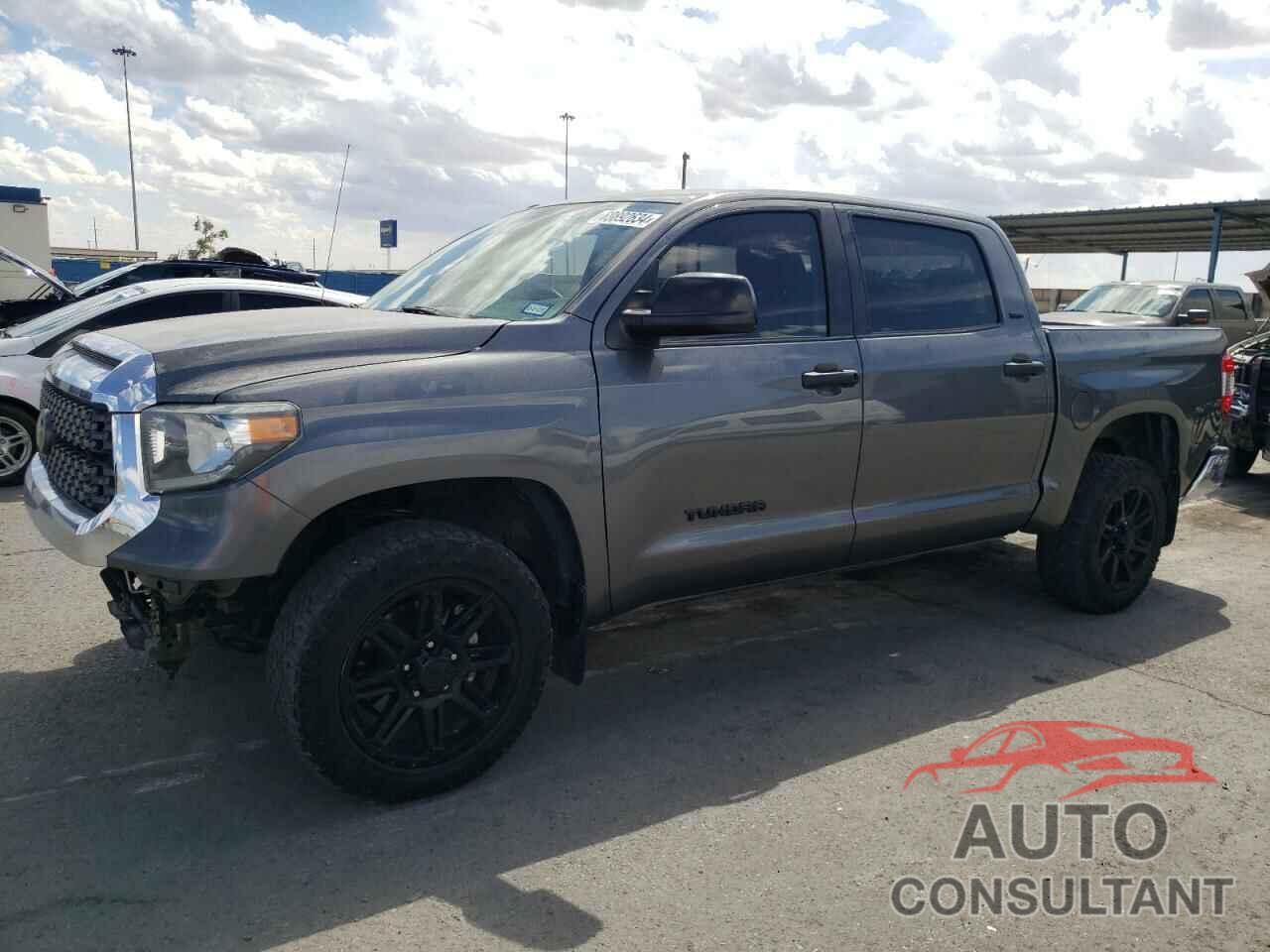 TOYOTA TUNDRA 2019 - 5TFEM5F18KX141965