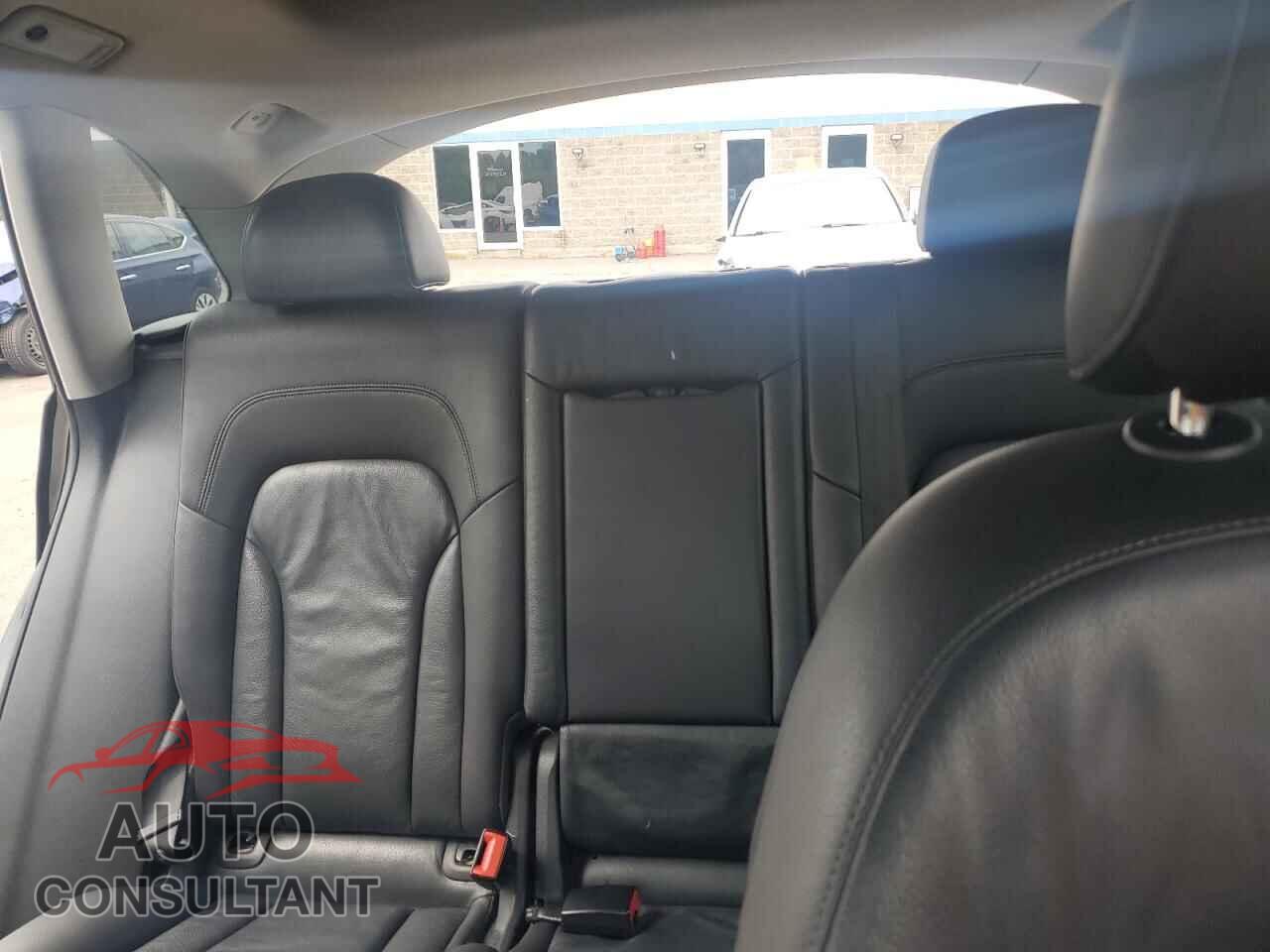AUDI Q5 2015 - WA1CFAFP2FA025758