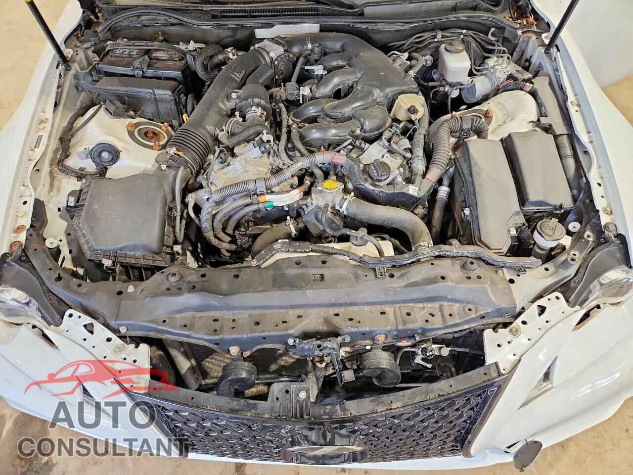LEXUS IS 2014 - JTHCF1D24E5009712