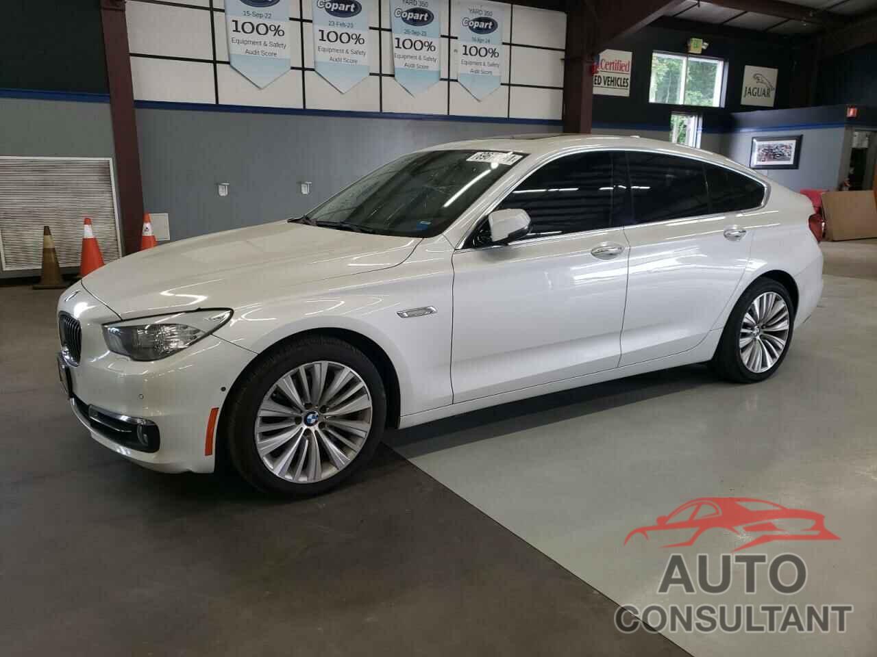 BMW 5 SERIES 2017 - WBA5M4C33HD187159