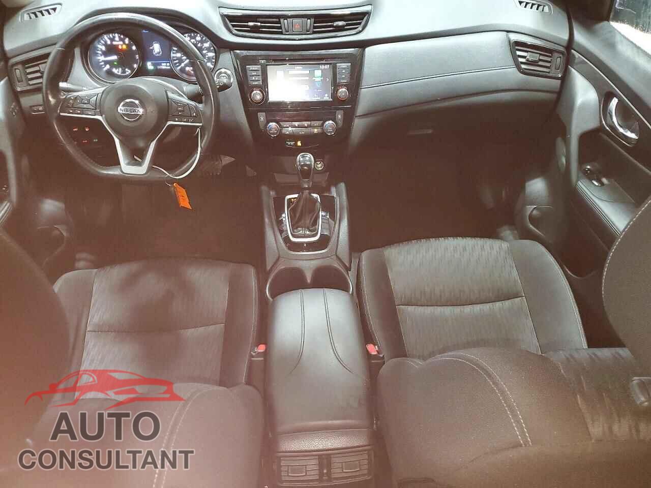 NISSAN ROGUE 2018 - KNMAT2MV6JP606487