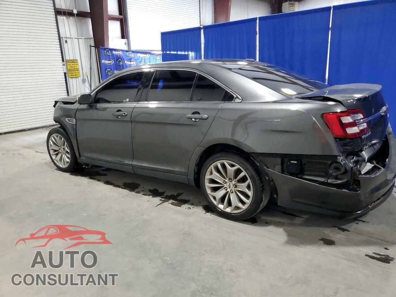 FORD TAURUS 2019 - 1FAHP2F80KG114183