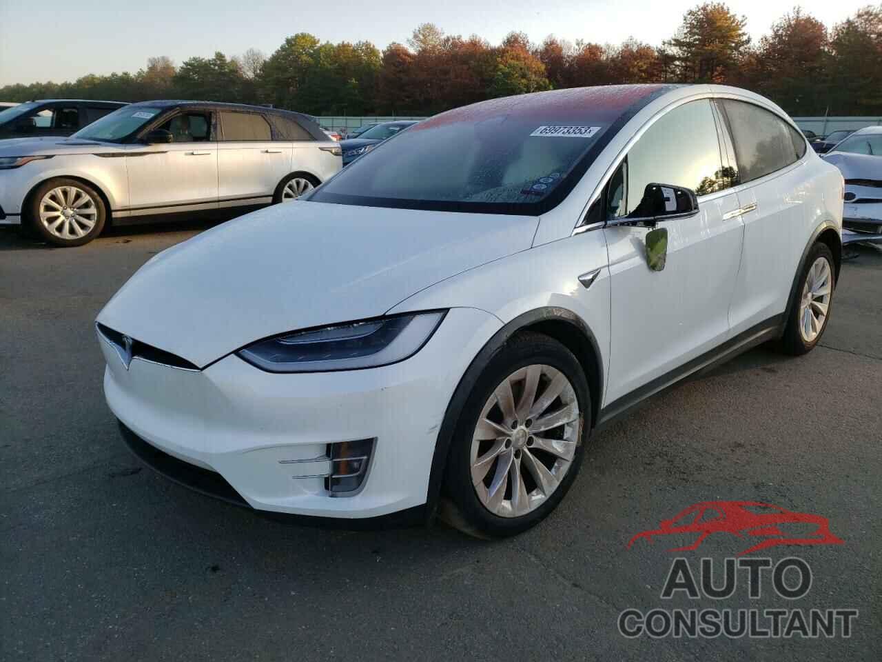 TESLA MODEL X 2019 - 5YJXCDE28KF196443