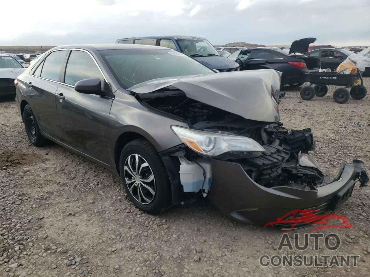 TOYOTA CAMRY 2016 - 4T4BF1FK3GR526178
