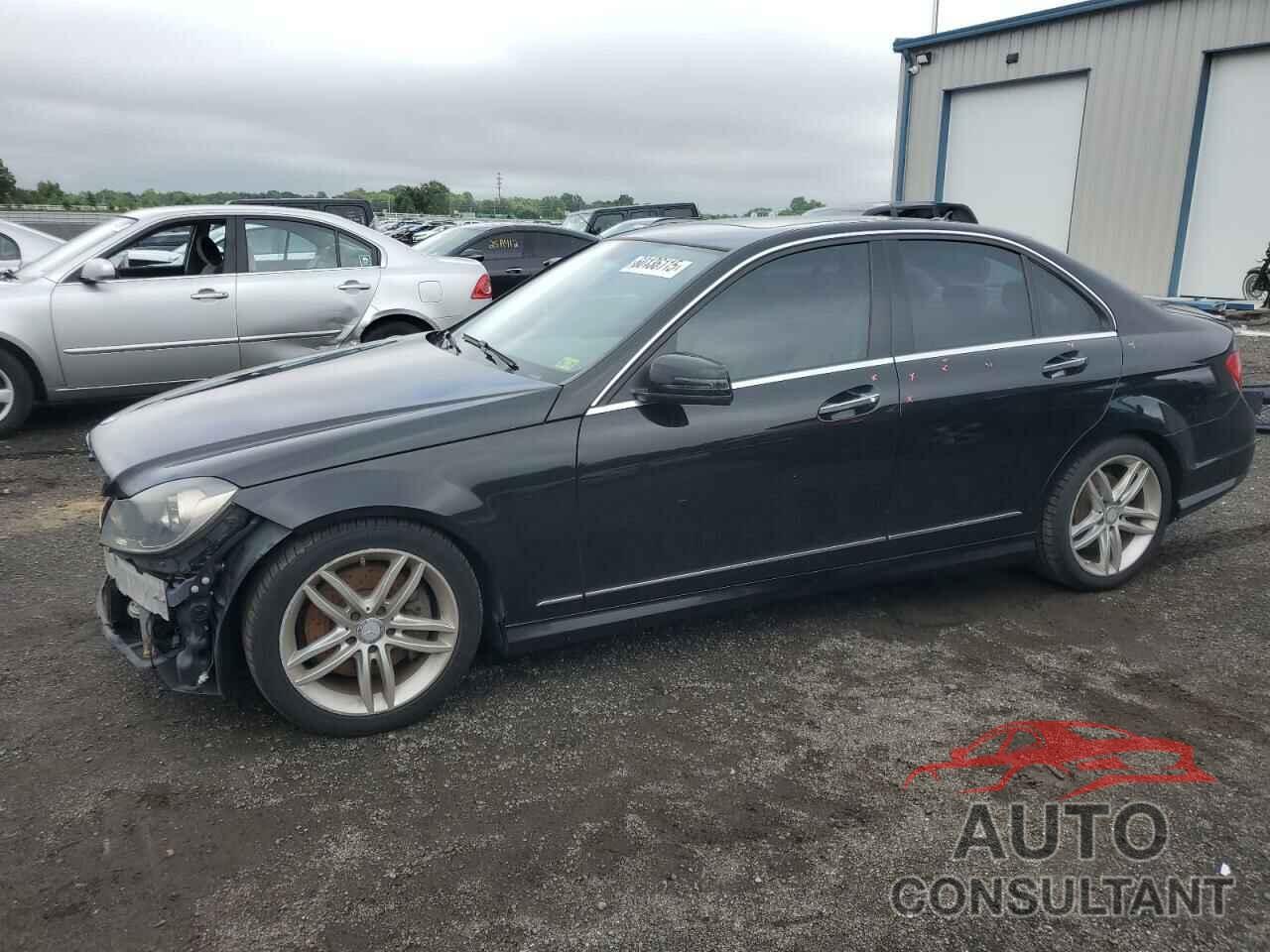 MERCEDES-BENZ C-CLASS 2013 - WDDGF8AB4DR281643