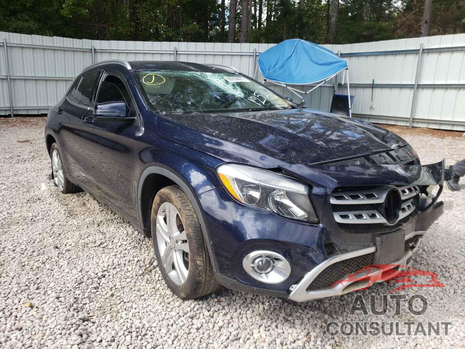 MERCEDES-BENZ GLA-CLASS 2018 - WDCTG4GBXJJ374001