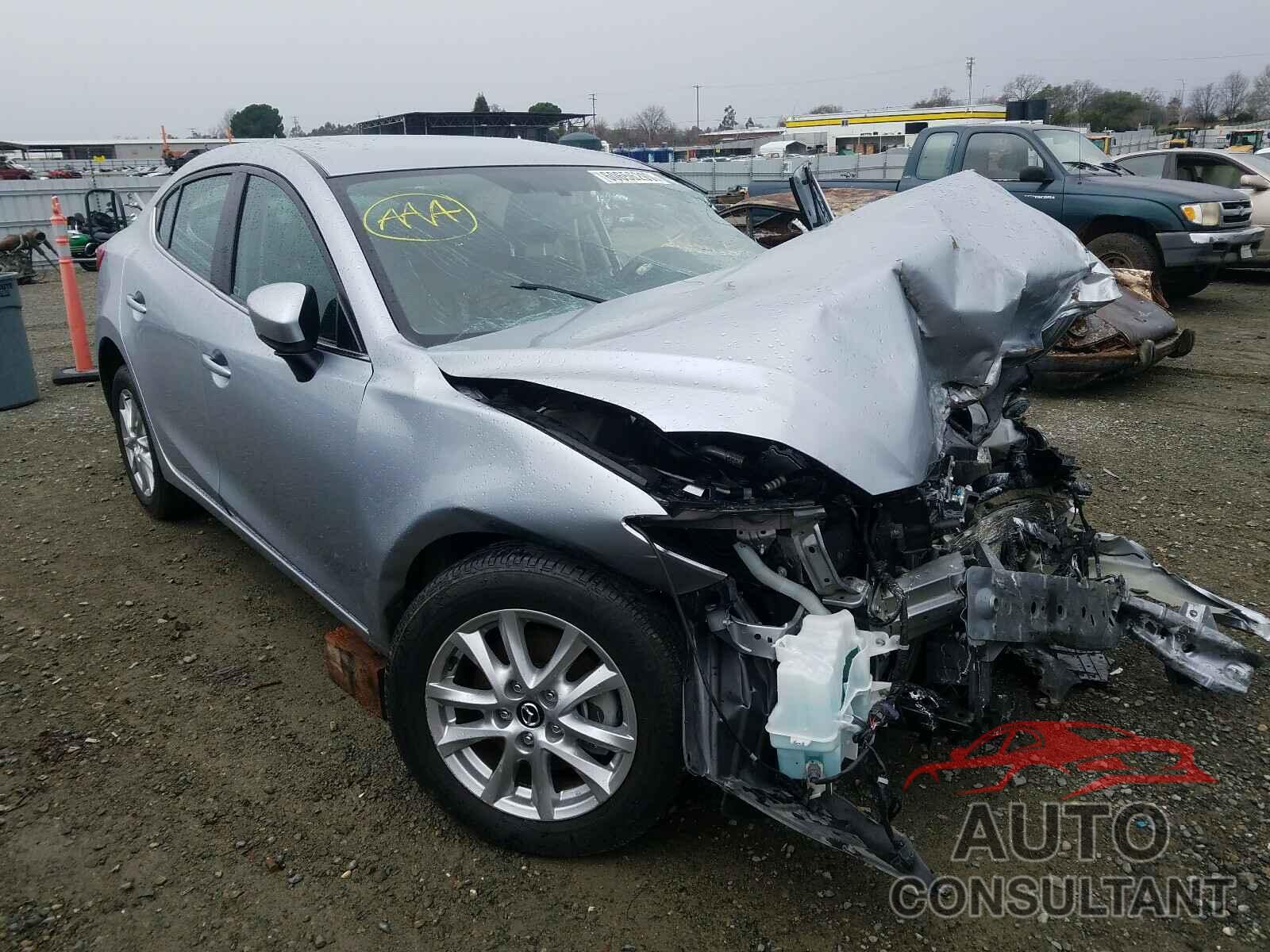 MAZDA 3 2017 - 3MZBN1U72HM152147