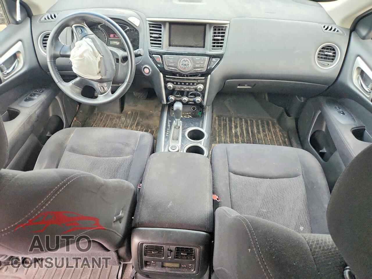 NISSAN PATHFINDER 2015 - 5N1AR2MM9FC652735